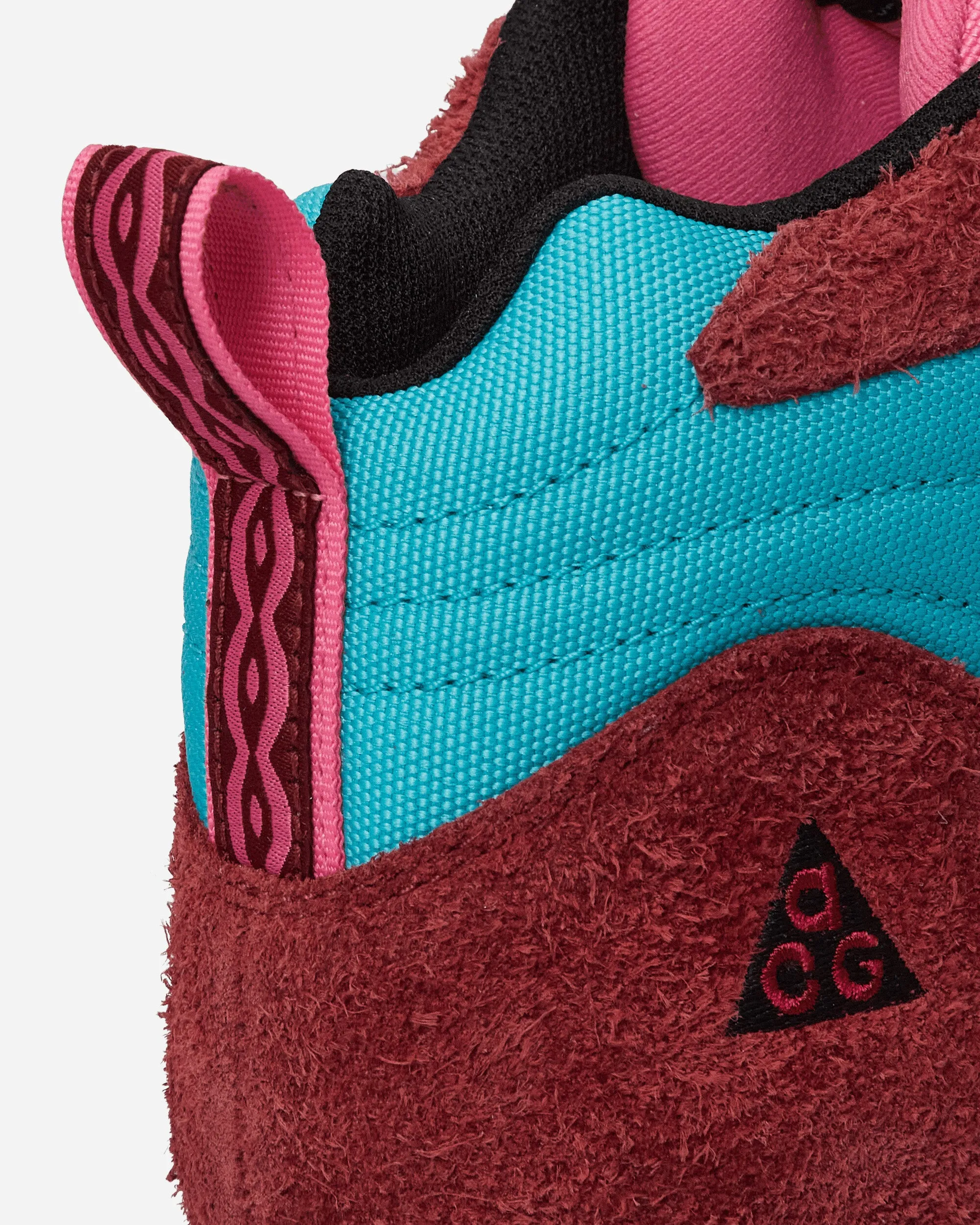 ACG Torre Mid Waterproof Sneakers Team Red / Dusty Cactus / Sail / Pinksicle