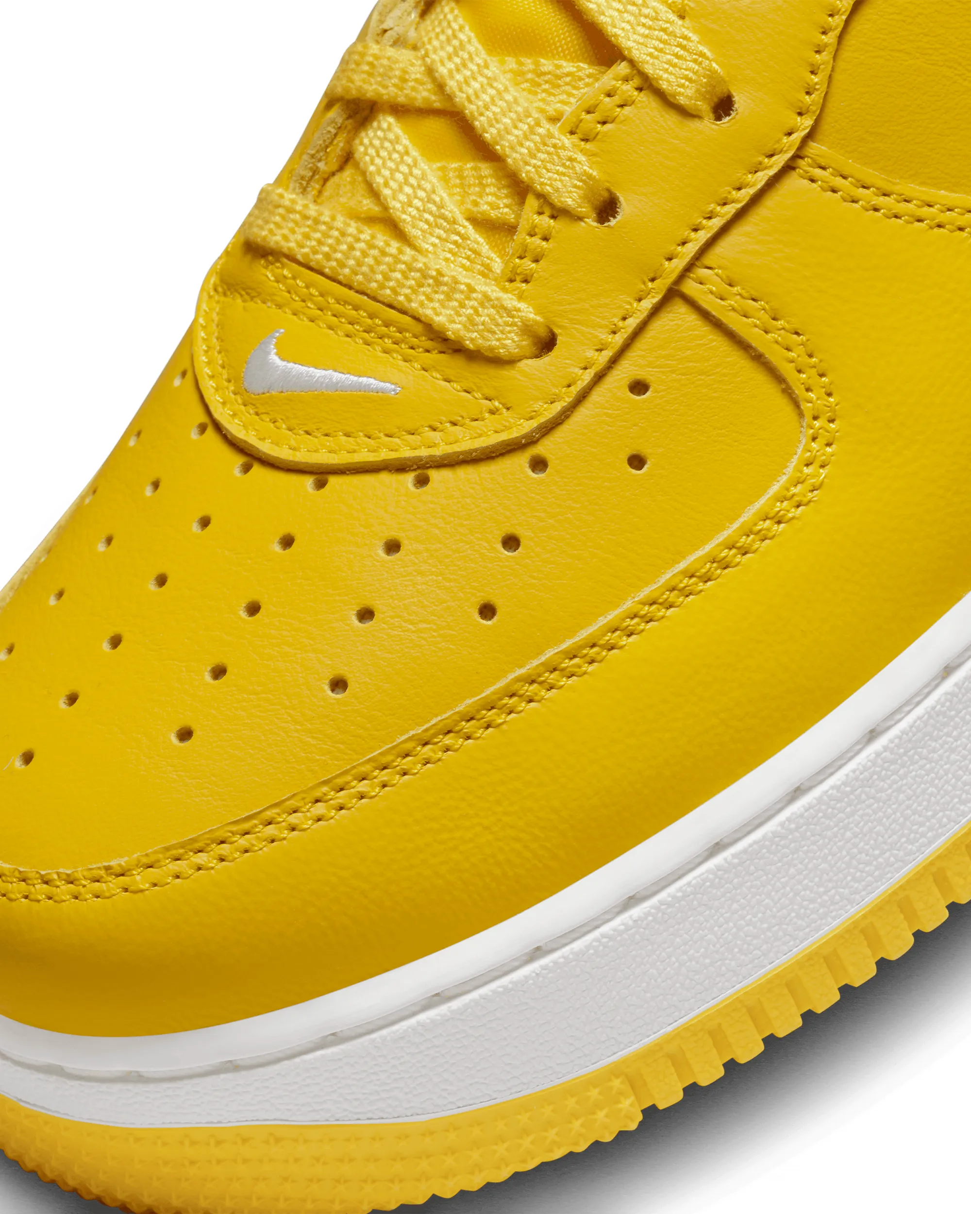 Air Force 1 Low Retro - Speed Yellow / Summit White