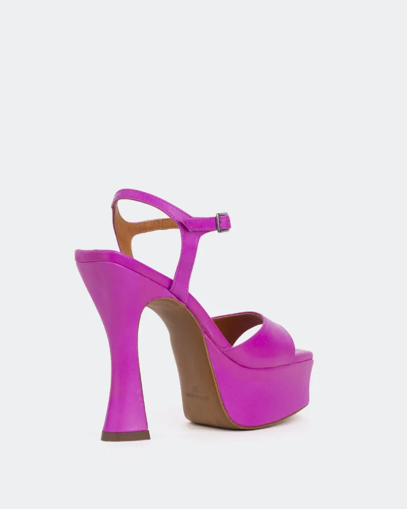 Betsey Purple Leather/Cuir Violet