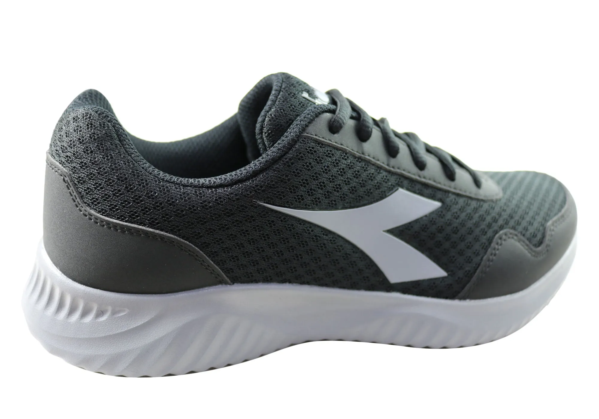 Diadora Mens Robin 2 Comfortable Athletic Shoes