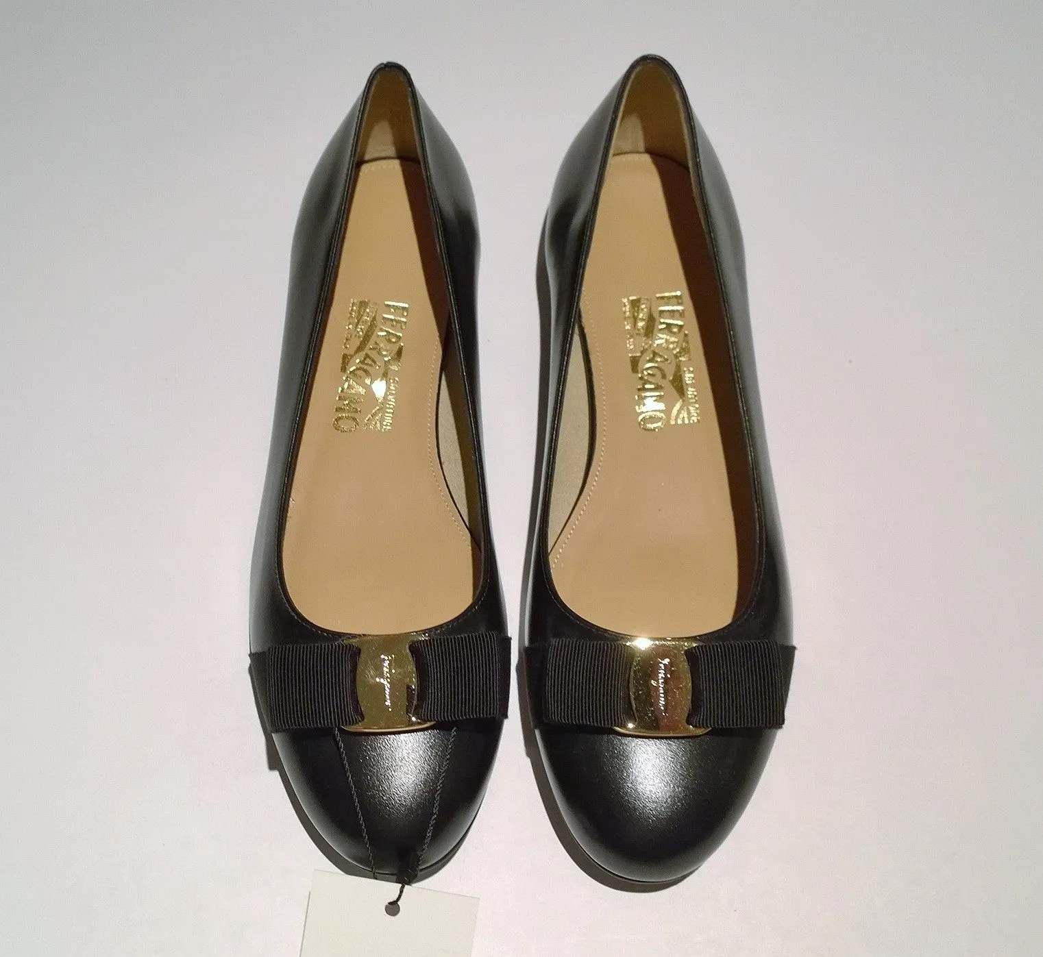 Ferragamo Varina Black Leather Bow Flats Shoes 10 C Width