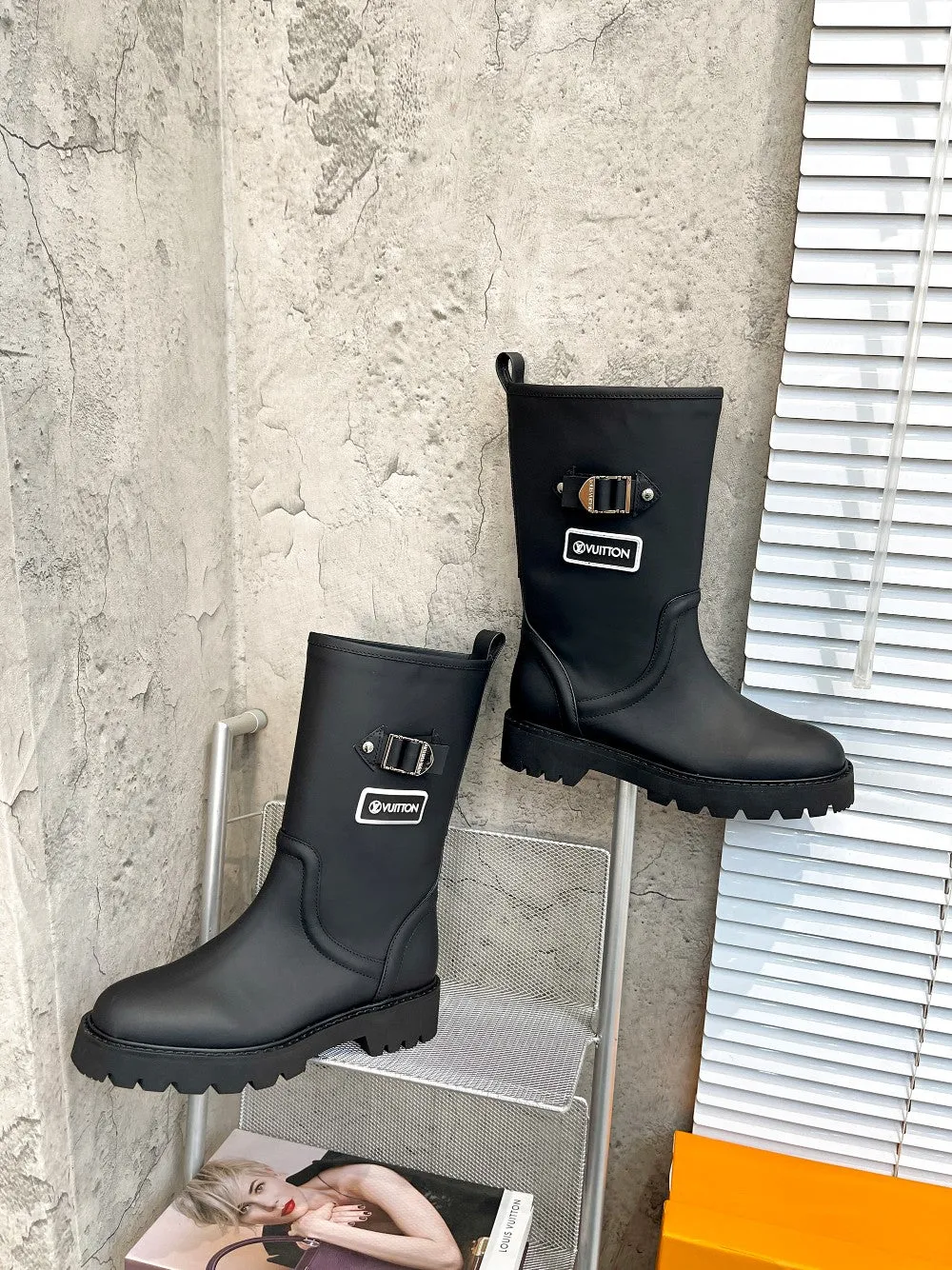 High Quality  LUV BOOTS 022