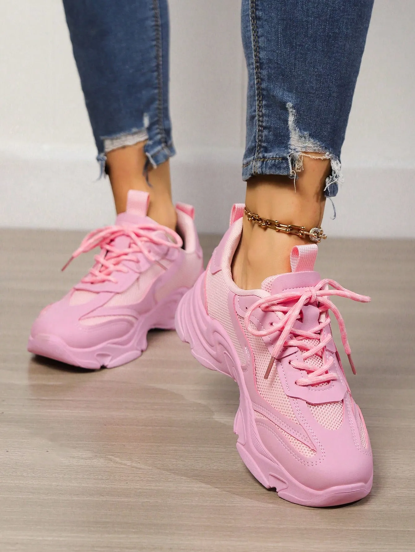 Women's Chunky Sneakers For Sports And Student Wear