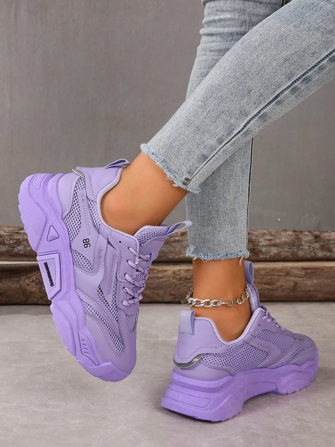 Women's Chunky Sneakers For Sports And Student Wear