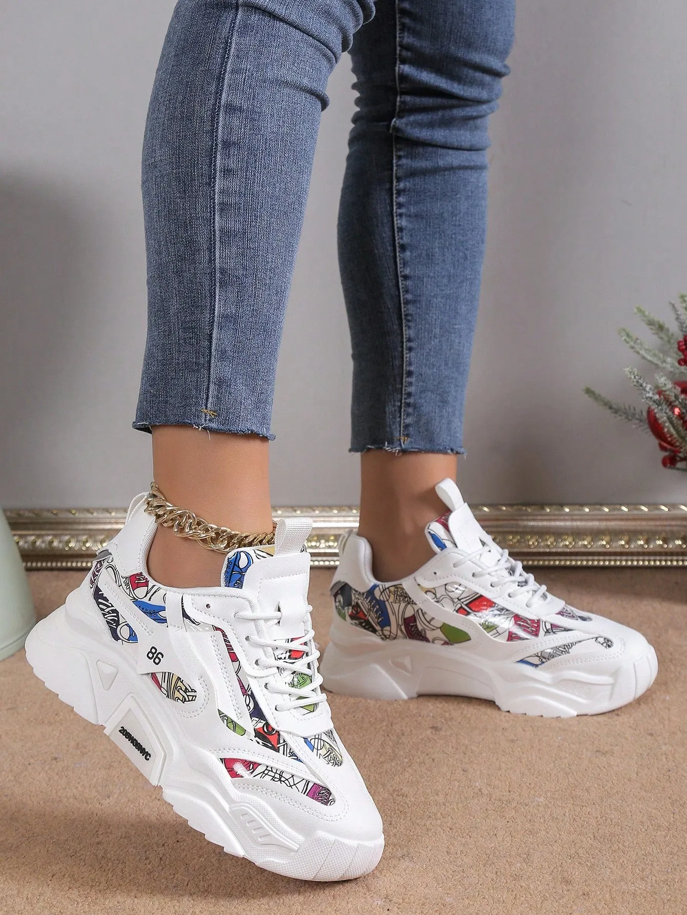 Women's Chunky Sneakers For Sports And Student Wear