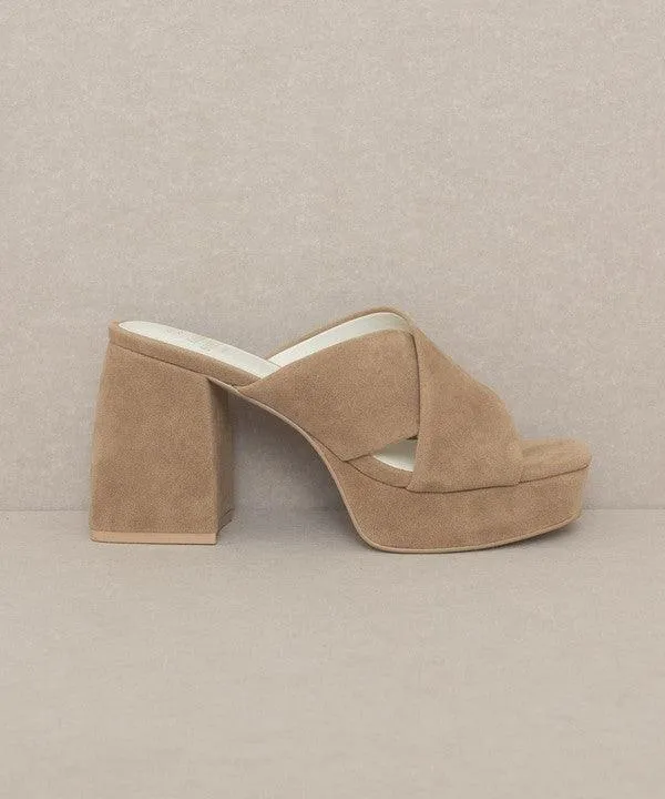 Womens Shoes Carmen - Chunky Platform Mule Heel