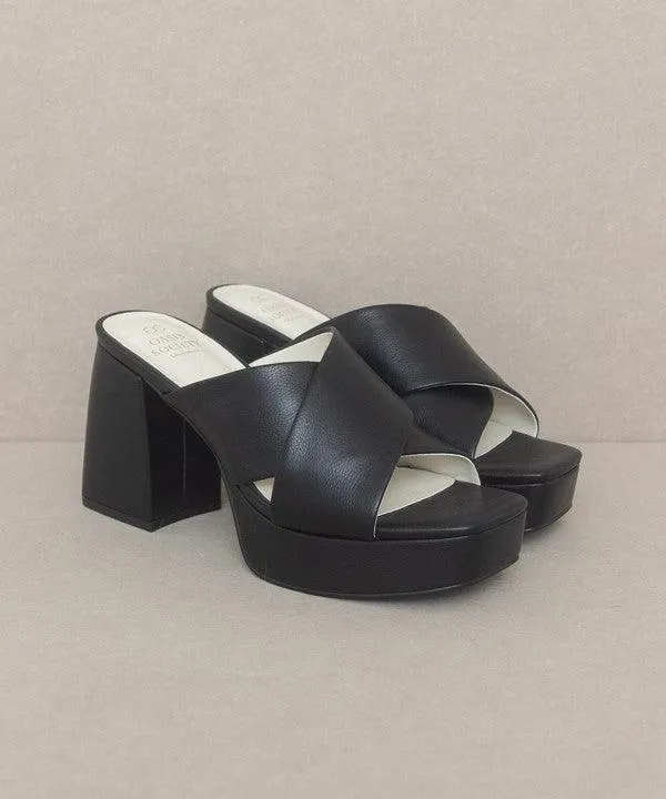 Womens Shoes Carmen - Chunky Platform Mule Heel